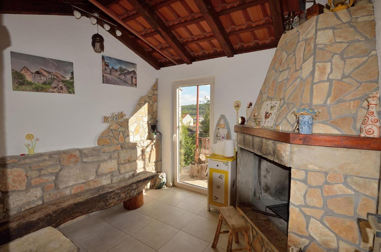 House Tihana Donje Selo na Šolti Exteriör bild