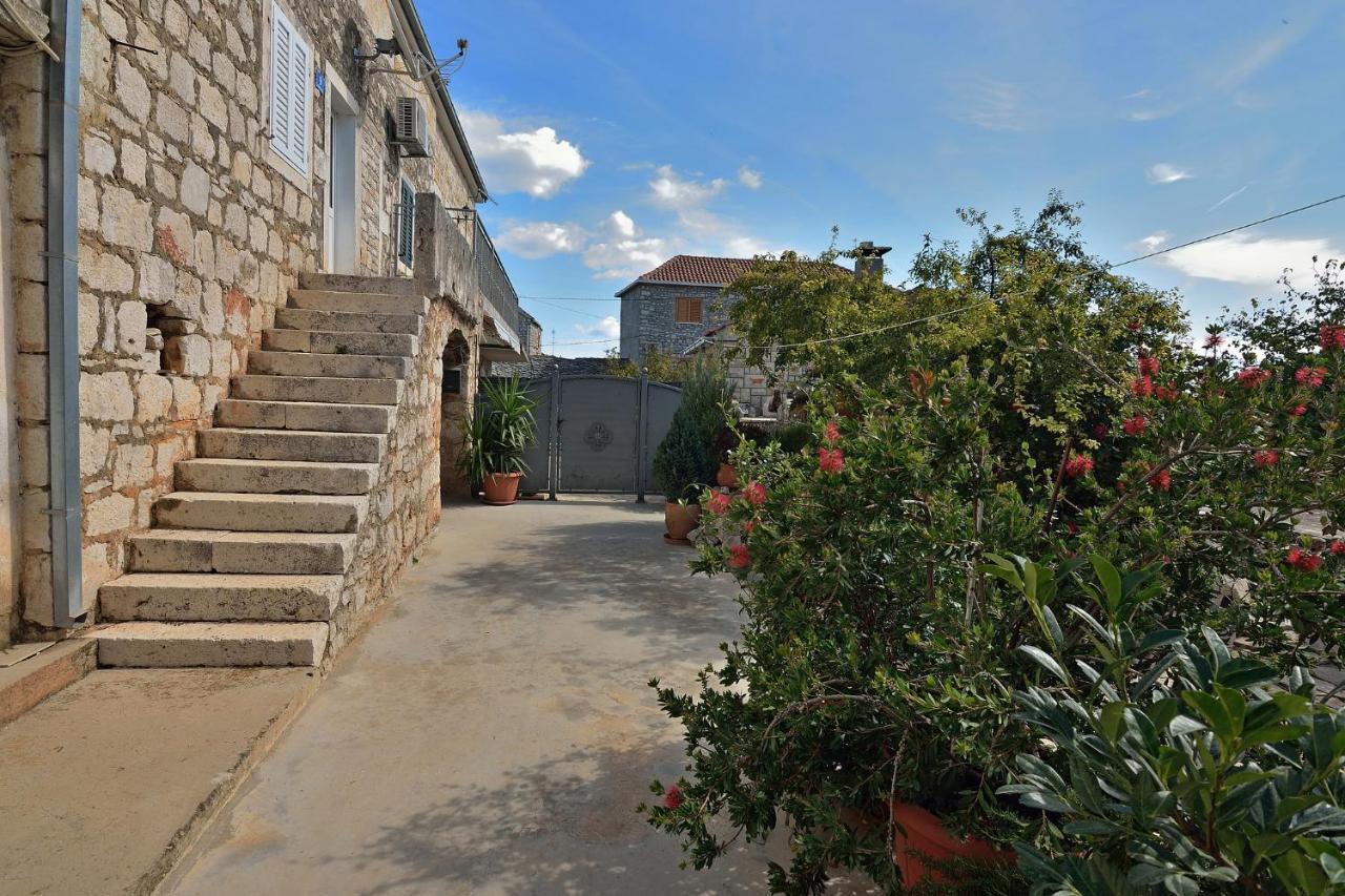 House Tihana Donje Selo na Šolti Exteriör bild