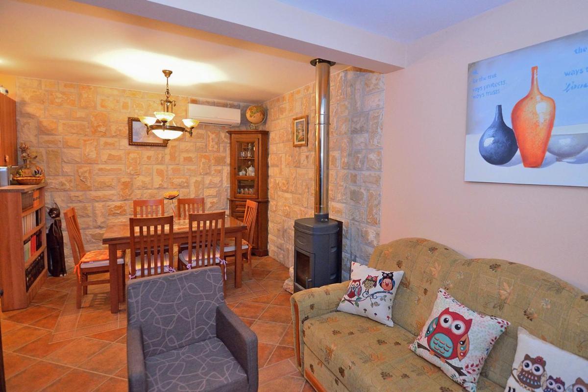 House Tihana Donje Selo na Šolti Exteriör bild